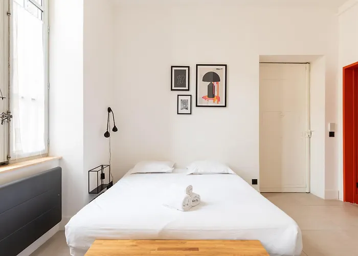 Dify Balcony - Quartier Ainay 公寓 *