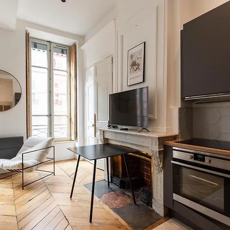Dify Balcony - Quartier Ainay Appartamento